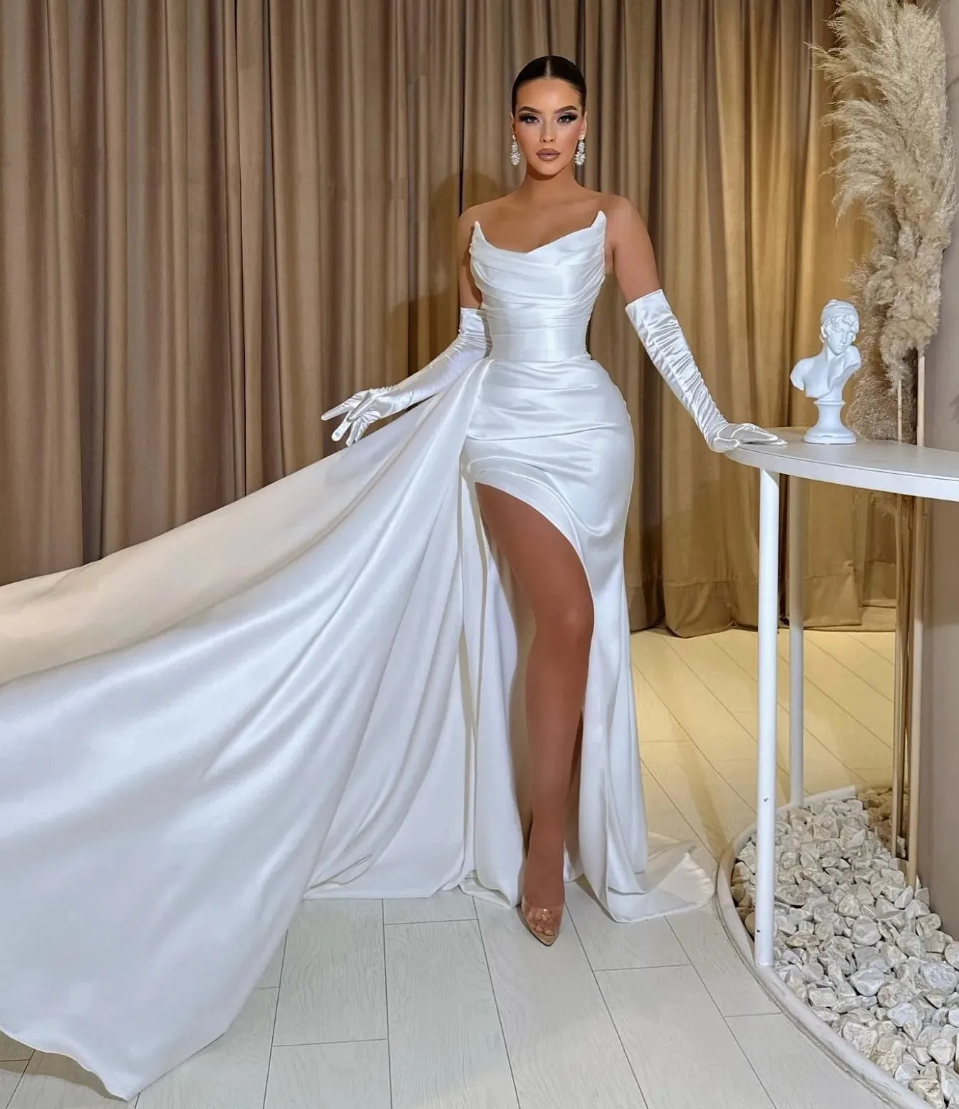 Sweetheart Strapless Pleats with Side Slit Train Formal Dress main image 0