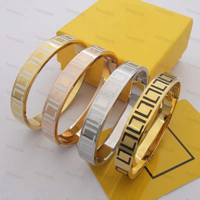 Top designer armbanden liefde armband voor mannen gouden luxe sieraden vrouwen titanium stalen armbanden zwarte witte glazuur gegraveerde letter f bangle