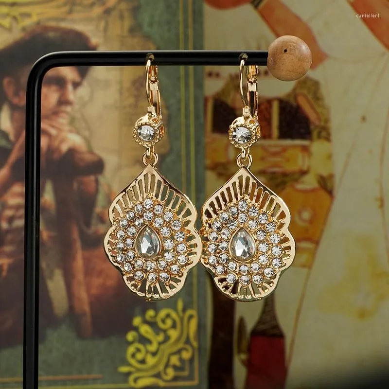 Brincos dangledes de água da moda Drop Gold Color em French Hook Women Marrocos Jóias de Casamento Noiva Bijoux