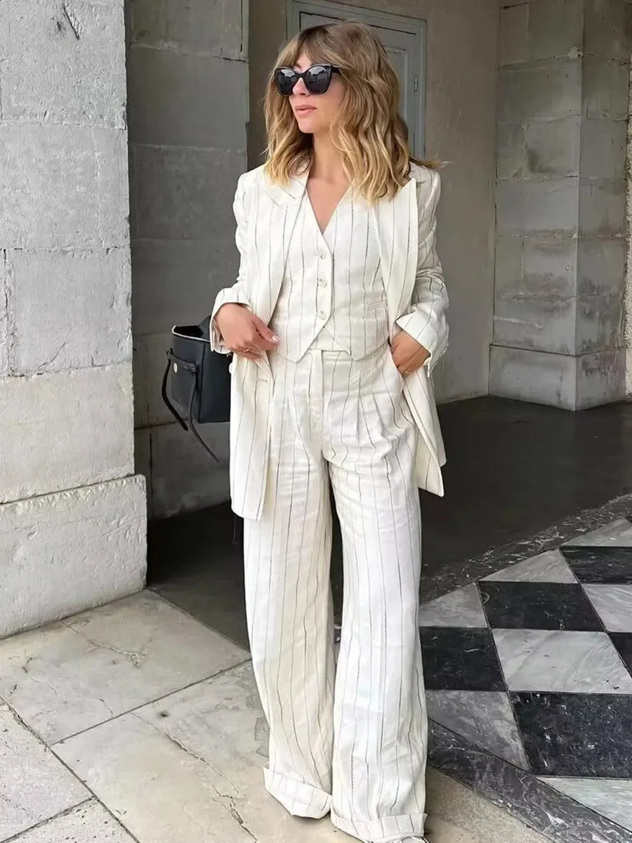 Womens Two Piece Pants Striped Fashion Vest Autumn Long Sleeve Pocket  Blazer With Casual Pant Outfits For Women Elegant Office Lady Sets 231116  From Zhao03, $13.84