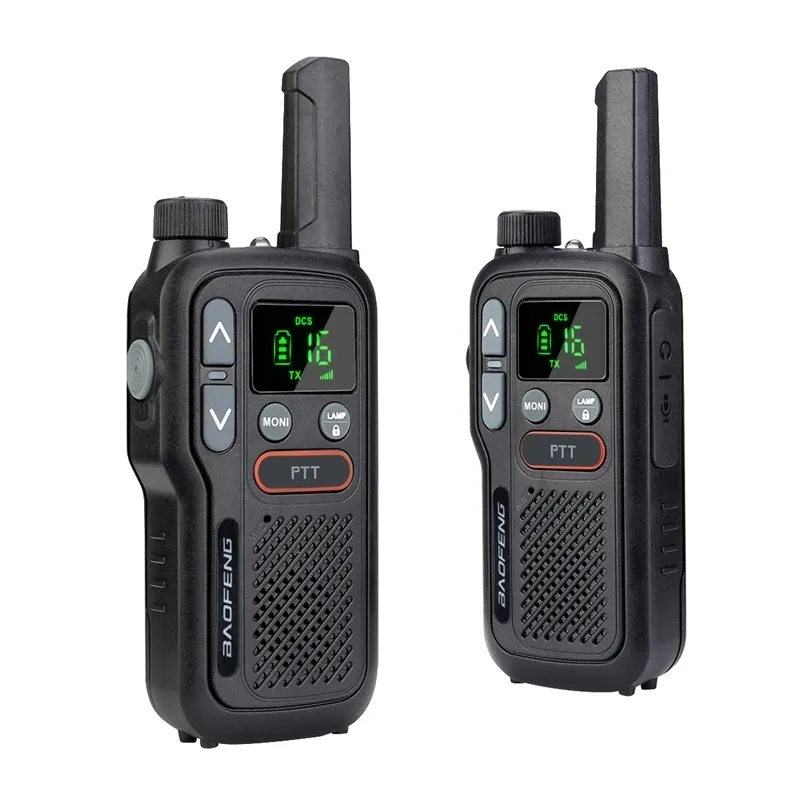 Andere sportartikelen Baofeng 2 stuks Mini Walkie Talkie PMR 4 USB draagbare tweewegradio dubbele PTT Walkietalkies T18 voor jacht Cafe 231116