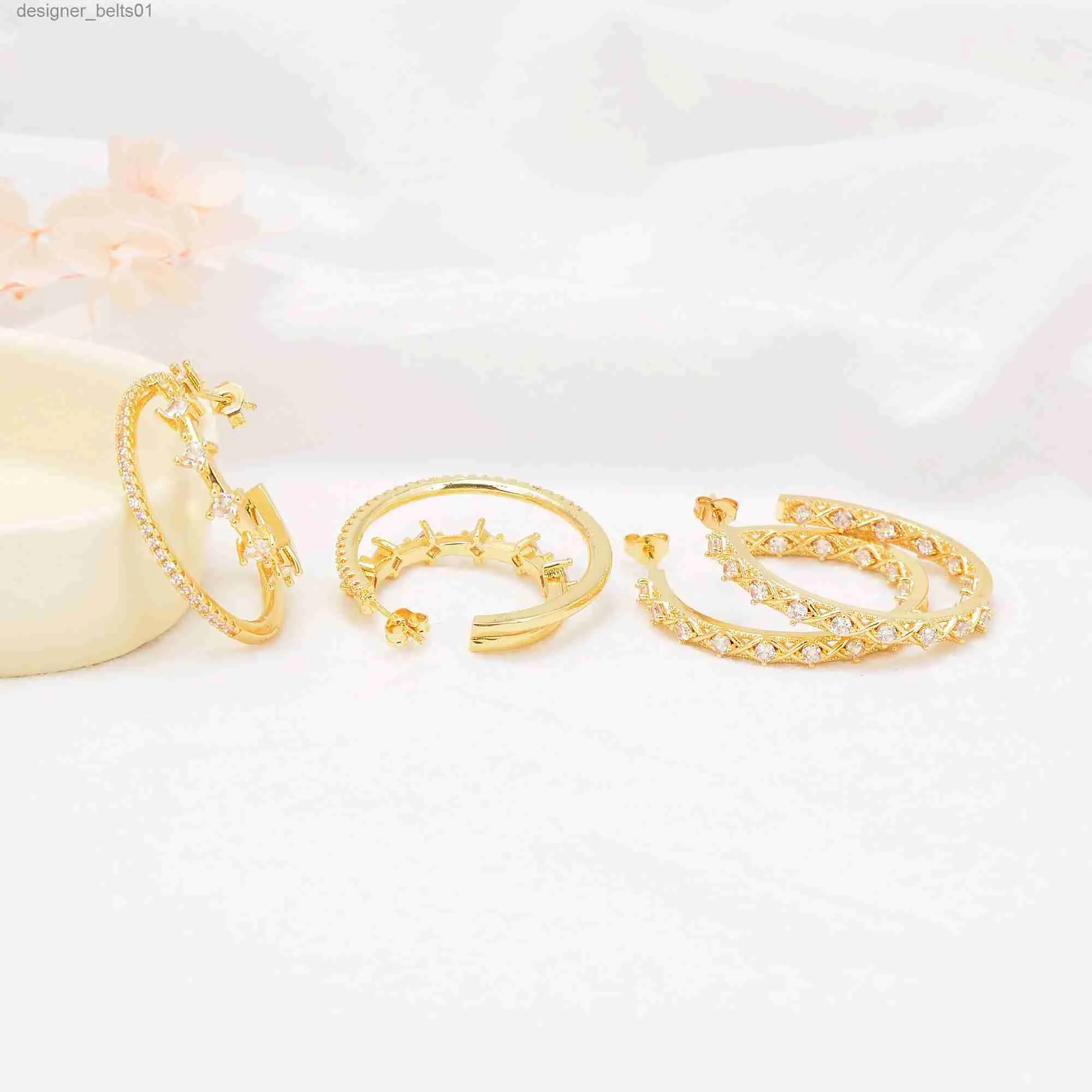 Stud Accessoires de bijoux de couleur or, bague d'oreille DIY, fournitures de fabrication de boucles d'oreilles ouvertes en Zircon pavé, faites à Guangzhou, livraison gratuite L231117