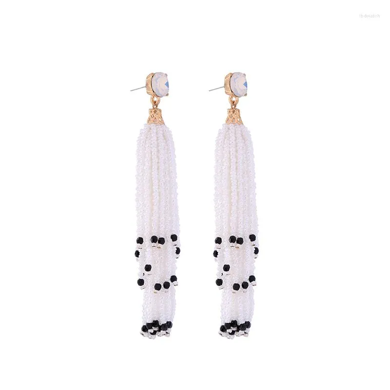 Boucles d'oreilles en peluche classiques de perles noires blanches Fringe en ligne Shopping India Femmes Chunky Long bijoux en gros