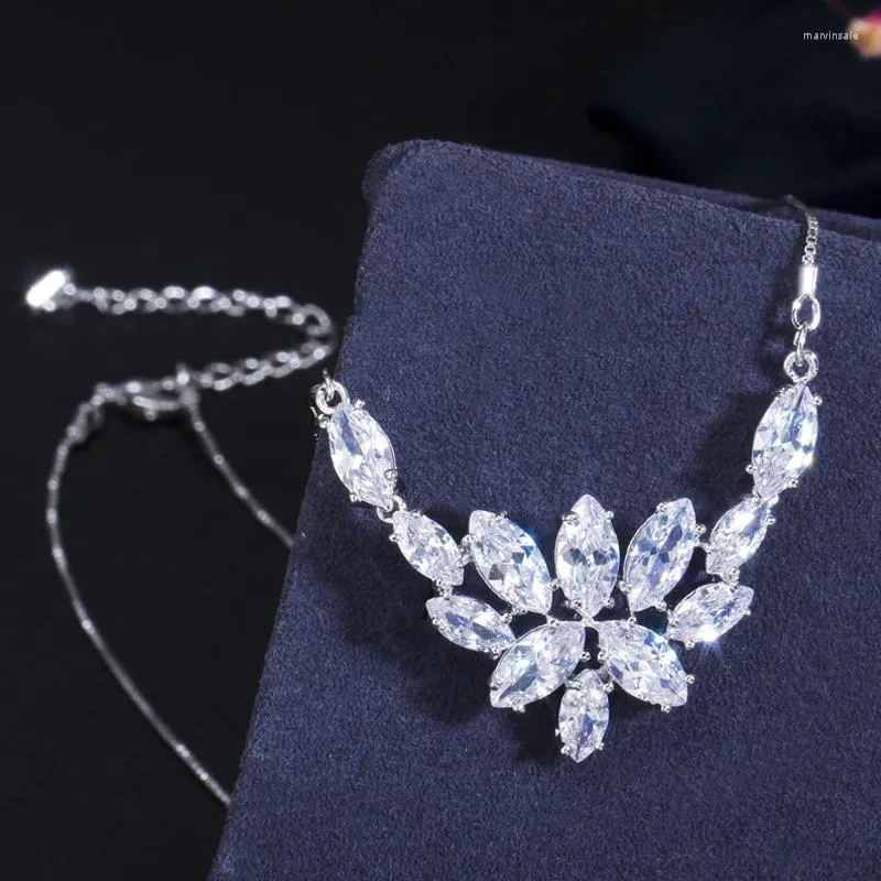 Подвесные ожерелья Триграк Elegant Marquise Cut Cubic Циркония свадебное свадебное колье для женщин аксессуары PN036