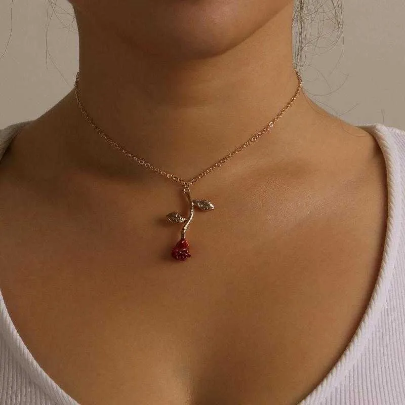 Pendentif Colliers Rose Collier Personnalisé Charme Pendentif Collier Ultime Rose Fleur Beauté Et Bête Bijoux Femmes Saint Valentin Cadeau Collier Z0417