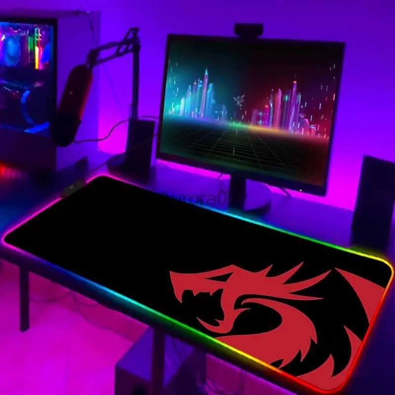 منصات الماوس معصم ترميم Redragon محمول الملحقات Gamer RGB Mouse Pad Deskmat لوحة المفاتيح Mat Gaming أجهزة الكمبيوتر المحمولة LED Mousepad Desport ANIME MAUSE MATS