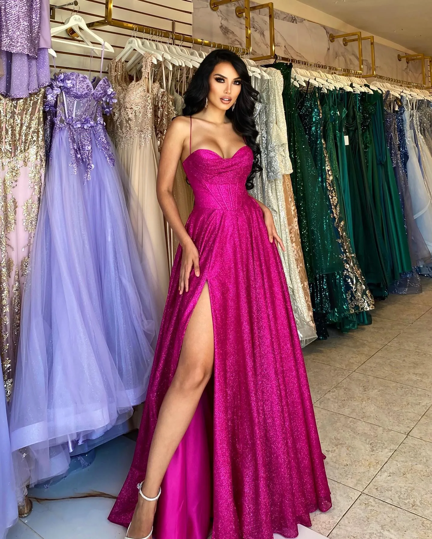 Fucsia Linea A Abiti da ballo Lunghi per le donne Paillettes Spalline Sweetheart Alta spacco laterale Lunghezza pavimento Serata formale Festa B243Z