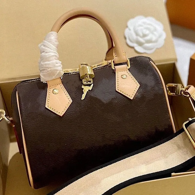 Luxury Designer crossbody shoulder bags handbag totes Duffel grip Speedy 20 nano bandouliere purses Leather Barrel-shaped Women men strap handbags