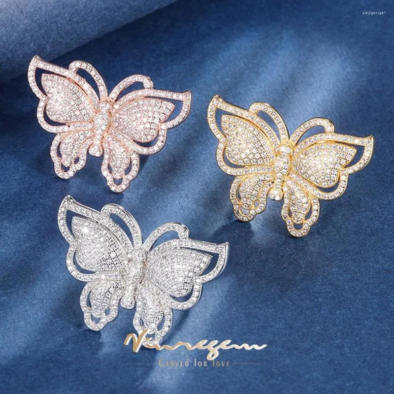 Ringos de cluster VINREGEM LAB LAB LABY CRIADO SAPPHIRE BRANCO GEMONO GEMONA 18K ANEL DE BORTURAFLY PLATED BORTERFLY PAR