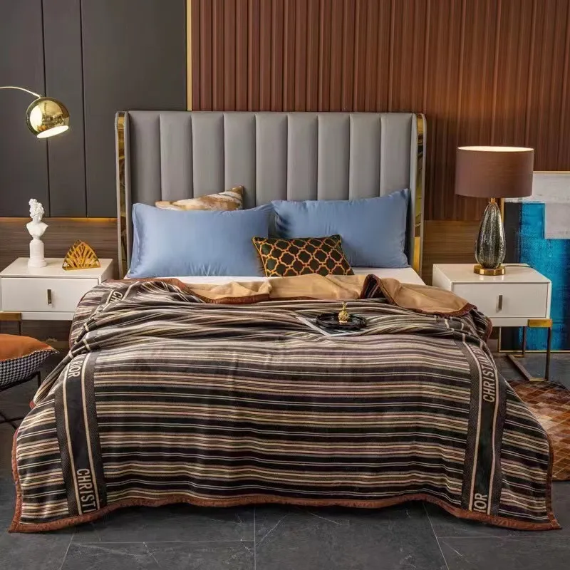 Fashion Quality Thick Flannel Signature Blanket Double Bed Nap