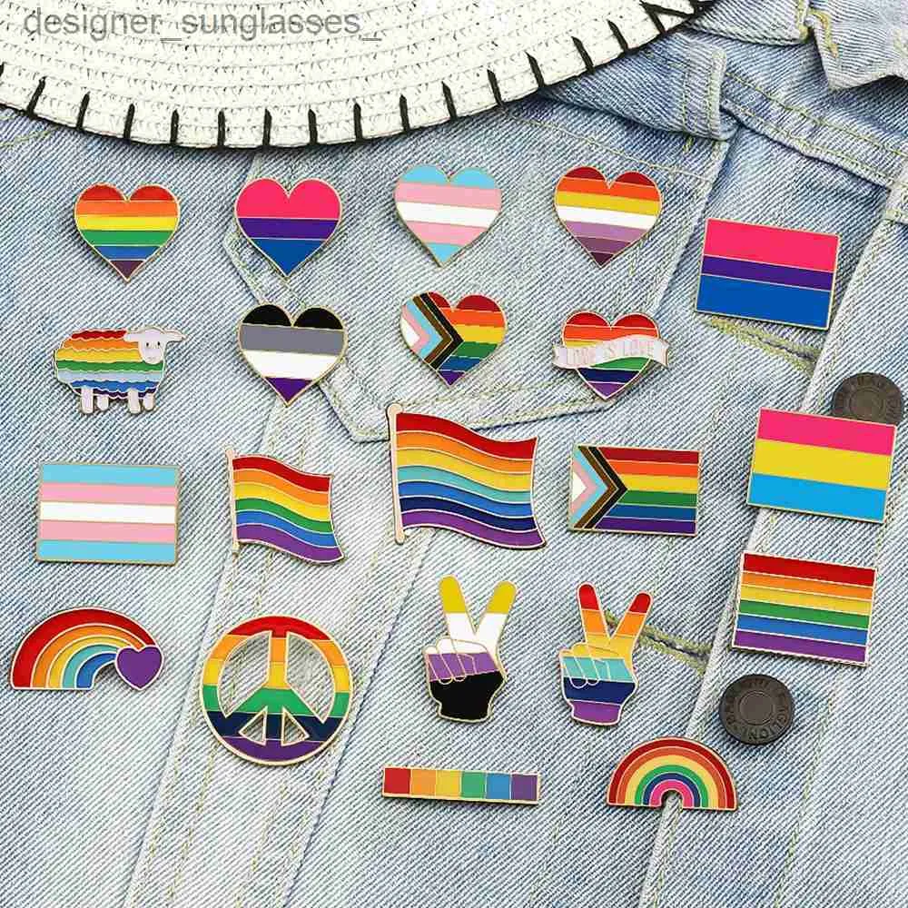 Pins Broches LGBTQ Aangepaste Emaille Pins Pride Lesbische Gay Regenboogvlag Broche Panseksueel Aseksueel Biseksueel Transgender Symbool Hart Badge SieradenL231117