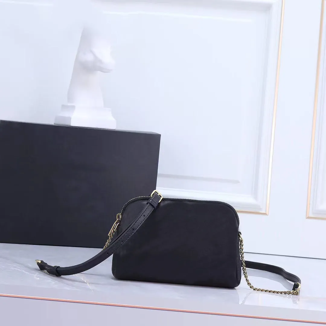 Designer Dust Bag For Women Fashionable Clutch Black Crossbody Purse