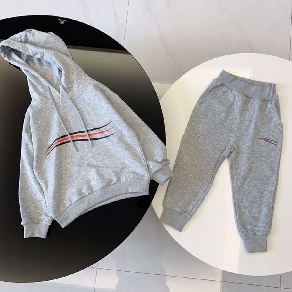 HQ19 Fashion Baby Clothes Sets Tracksuit Suits Kids Boy Girl