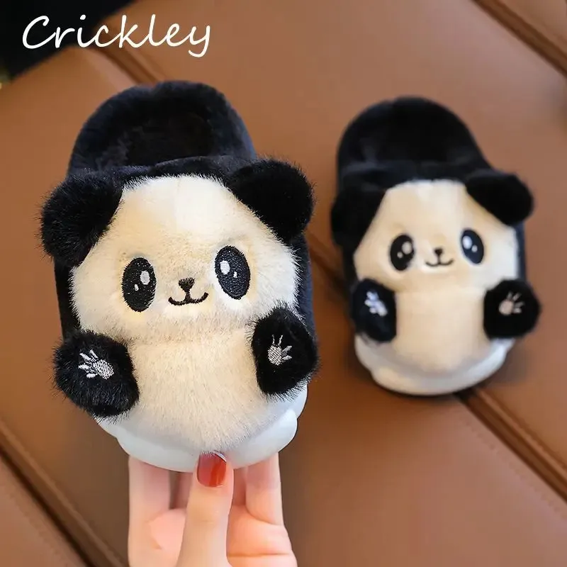 Slipper Winter Cute Panda Children Buty wewnętrzne pluszowe ciepłe kreskówki Dziewczęta Kapcie Miękkie dolne pokój Dzieci Kappy 231116