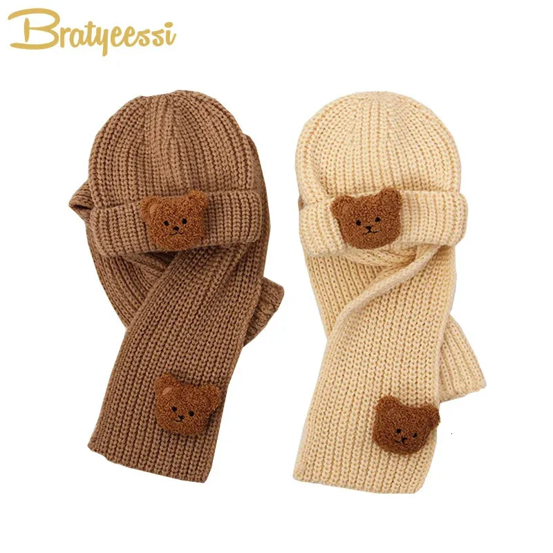 Berretti Cappelli lavorati a maglia Cappello invernale per bambini Sciarpa Set Orso caldo Berretti per bambini Cappelli coreani per bambini per ragazze Ragazzi Accessori 1-6 anni 231115