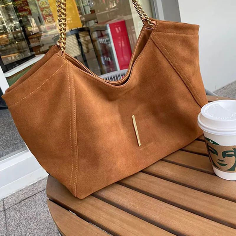 Women Chain Tote Bag Designer Shoulder Bags Plain Handbag Purse Fashion Metal Hardware Accessories Frosted Leather With Top Layer Cowhide 10a Top Quality Pouch