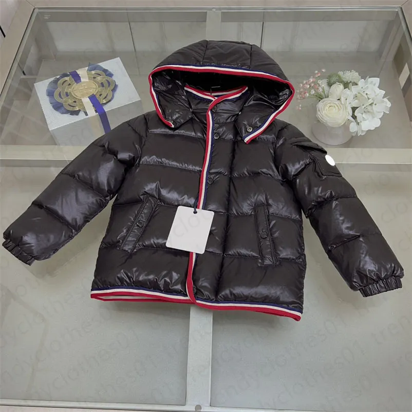 Luxus -Designer Kinder mit Kapuze mit Kapuzenmännchen Mode windproof schwarze rote Streifen Girls Jungen Hoodie Jacken Outwear Kinder warme Jacke Mantel Babykleidung Baby Kleidung