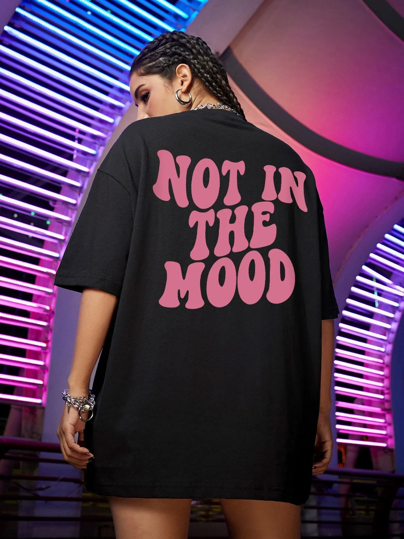 Camiseta feminina não está no humor letra rosa impressão tshirts mulheres 100% algodão ombro de ombro de algodão curta Manga curta de camiseta grande camiseta Hip Hop Tops 230417