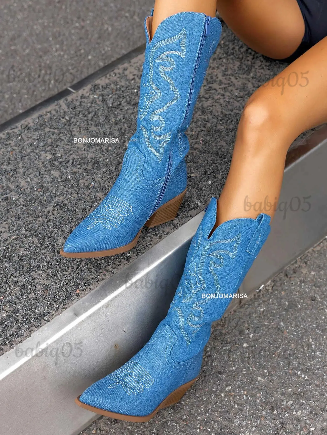 Stiefel Bonjomarisa Denim Cowboystiefel für Frauen Poointed Toe Stickerei Mode Cowgirls Stiefel Westernschuhe Chunky High Heels Vintage T231117