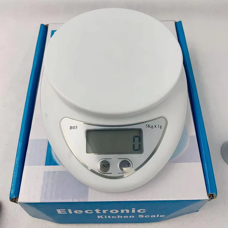 GRAM PRES Bilancia da cucina digitale per alimenti, peso grammi/Oz con impermeabilità IPX6, bilancia digitale professionale da cucina, 5,0 kg/2,8 g con display LCD per dimagrire