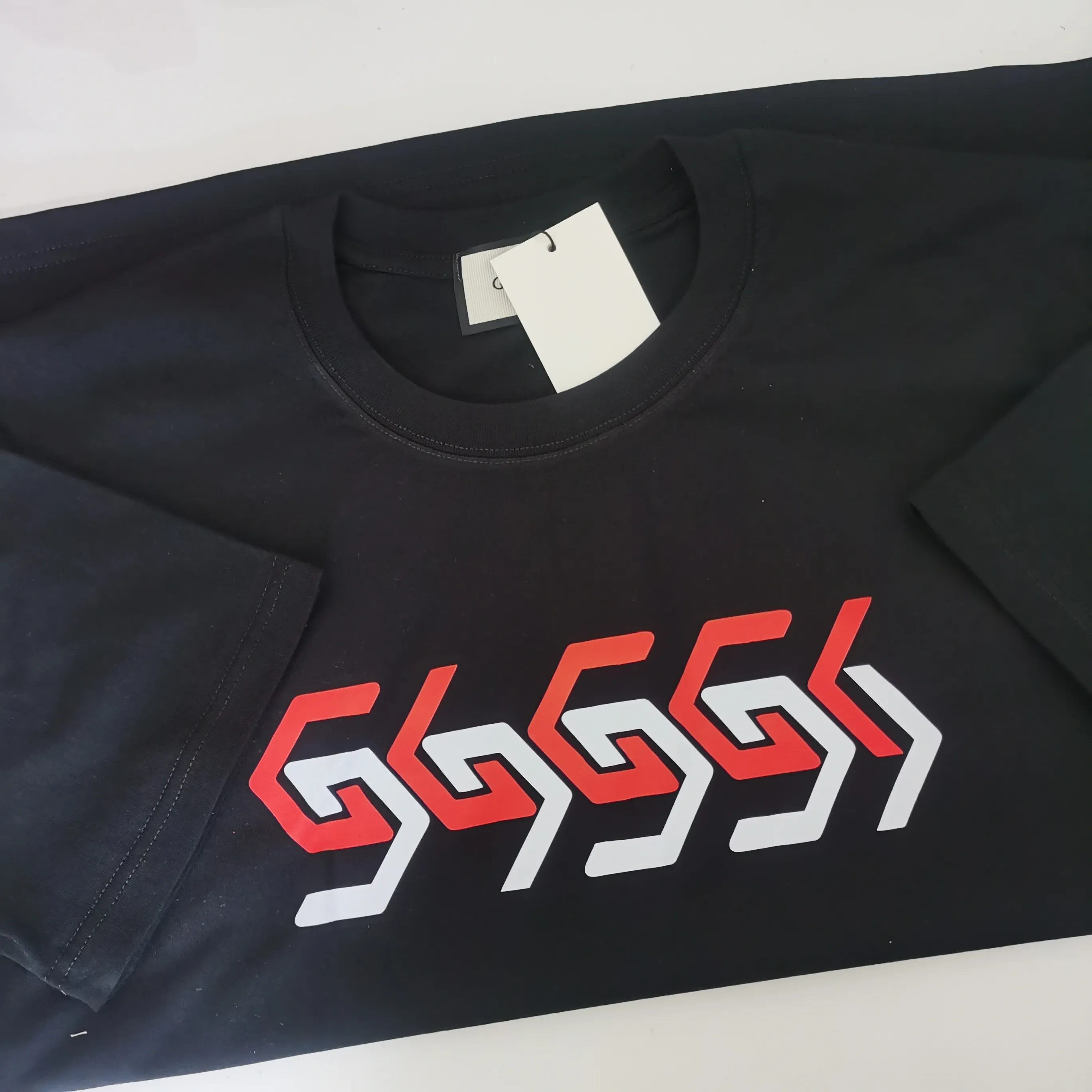 قميص مصمم إيطاليا للرجال من الأكمام القصيرة الصيفية ميلانو أزياء المطبوعة G Letter Graphic Date Classic XXL 3XL Tops Tees Sweatshirts