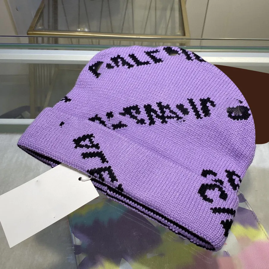 Balenciaga sales beanie womens
