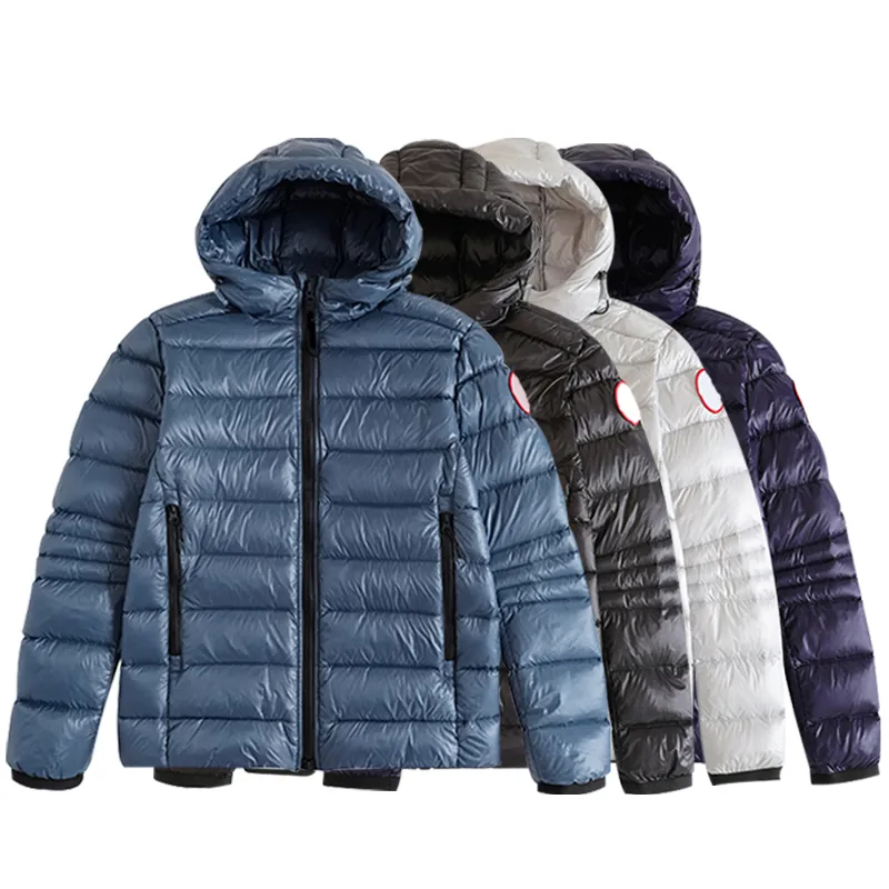 Ropa de diseñador de calidad superior Canadá Crofton Abrigo con capucha Chaqueta para hombre Chaquetas de ganso de pato blanco Outwear de invierno Parka para mujer Abrigos de dama con insignia S-XXL