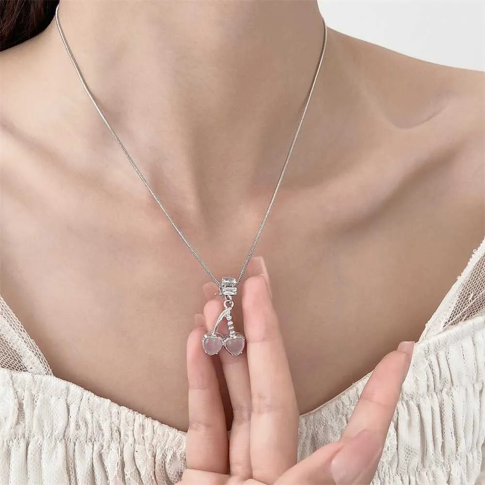 Anhänger Halsketten Rosa Kirsche Anhänger Halsketten Koreanische Art Rote Herz Halskette für Frauen Nette Frucht Opal Schlüsselbein Kette Y2k Mode Party Schmuck Z0417