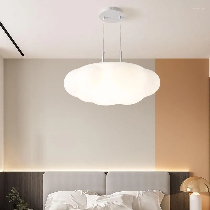 天井のライトモダンライトペラクラウドシェードキッズベッドルームハンギングランプリビングルームのダイニングキッチン用の白いランプ