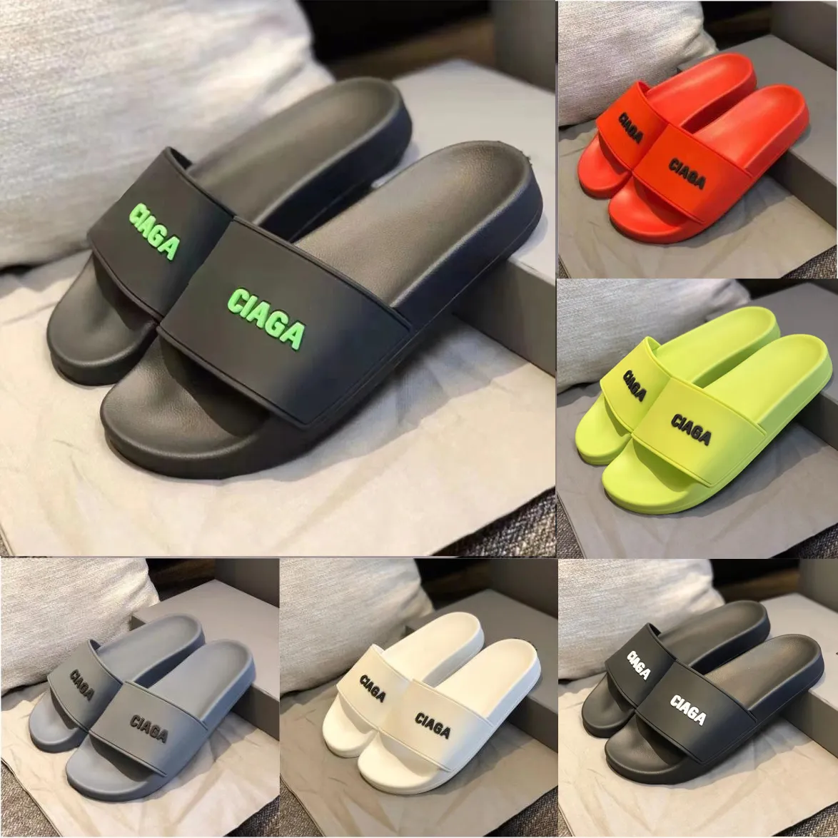 Tasarımcı Sandallar Erkek Kadın Terlik Silde Kauçuk Slayt Düz Platform Yeşil Siyah Beyaz Turuncu Mor Bayanlar Sandal Flip Flip Striped Erkekler Nedensel Ayakkabı 36-45