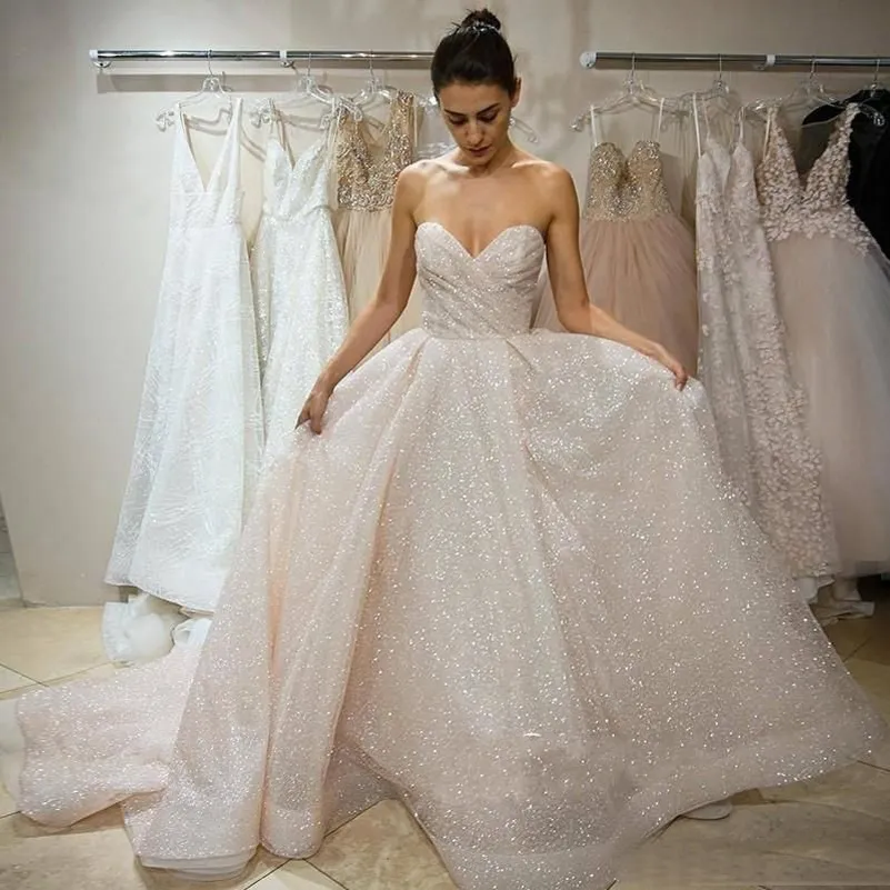 Robes de mariée à paillettes scintillantes pour la mariée 2024 sans bretelles col en coeur dos nu balayage train à lacets dos grande taille robes de mariée