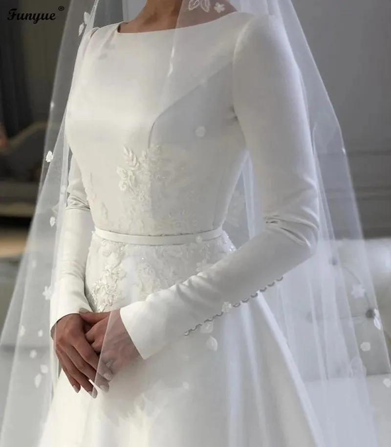 Muslim Bridal Wedding Dress 2024 Scoop Long Sleeves Lace Appliques Satin A-line Simple Bride Gowns Vestidos De Novia
