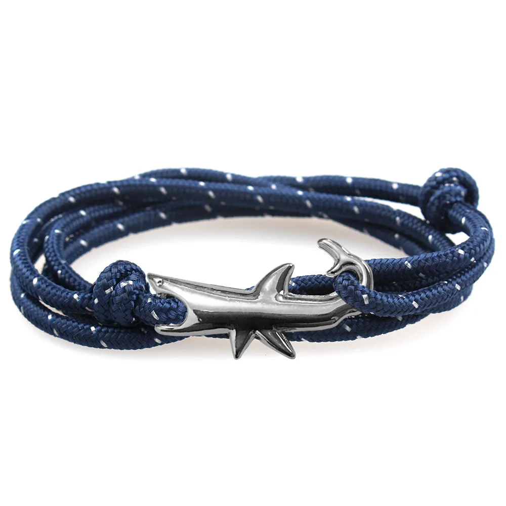 Klassisk design Shark Charm Armband Multilayered Colorful Paracord Armband