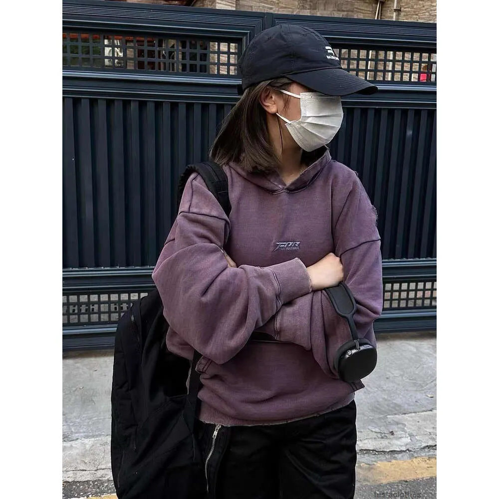 Vintage Wash Hoodie - Retro American Streetwear Sweatshirt