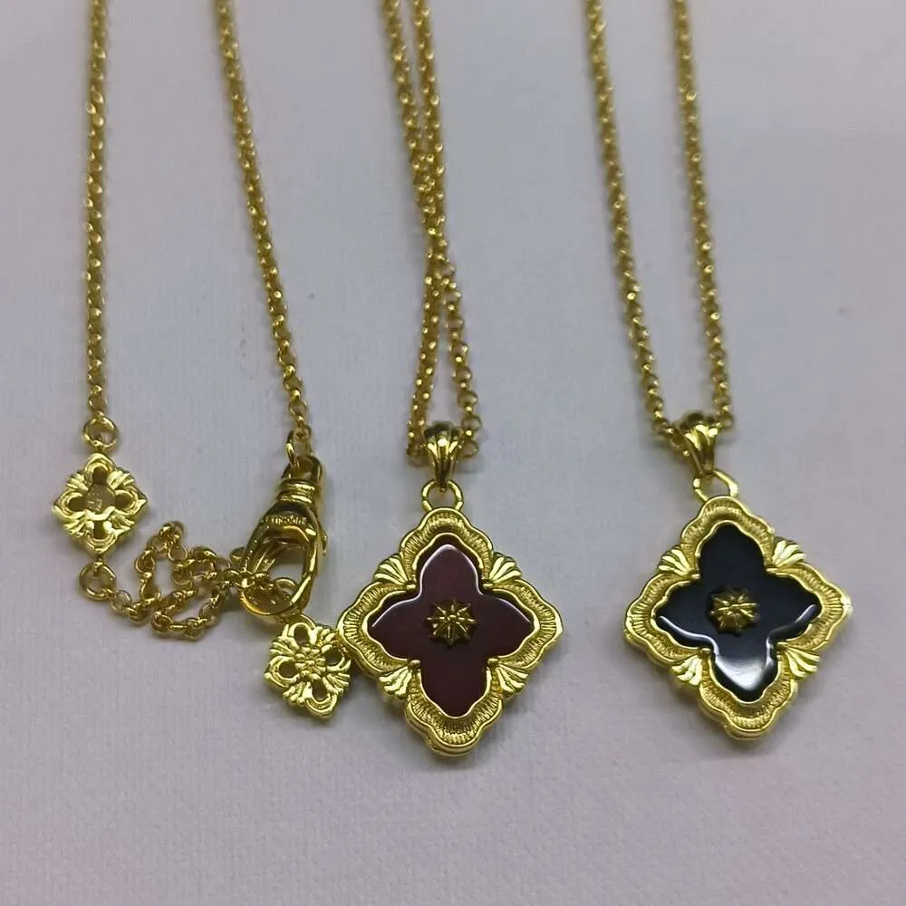 Collana classica di design gioielli buccellati Marchio di gioielli di lusso Collana di erba a quattro foglie Fiore singolo Ciondolo in agata Fritillaria naturale Classico a doppia faccia