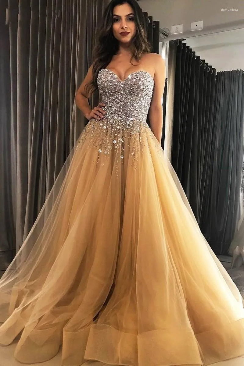 Party Dresses Sparkly Arabic Dubai Prom 2023 Sweetheart Rhinestone Bodice Beaded Tulle Gold Formal Evening Gowns Vestidos