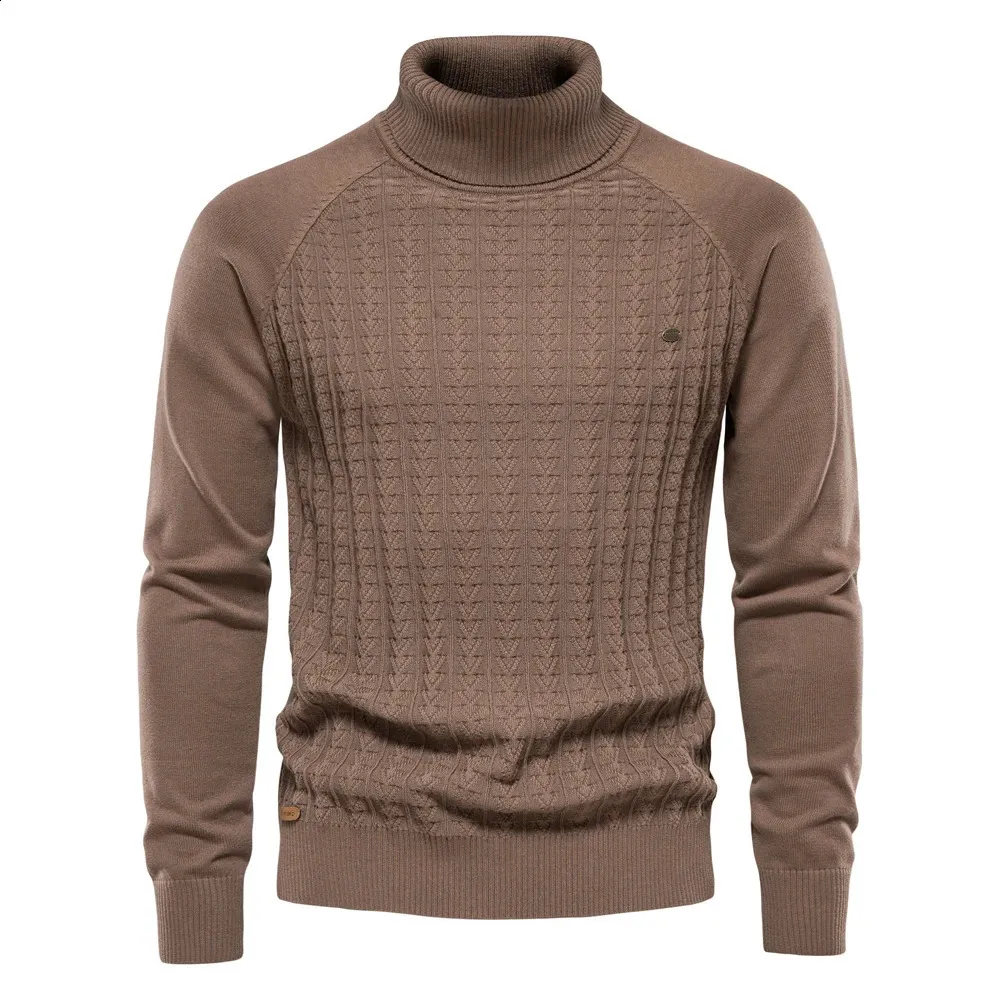 Chandails pour hommes AIOPESON couleur unie tricoté col roulé mâle pull coton haute qualité chaud hommes pull hiver décontracté pour 231116