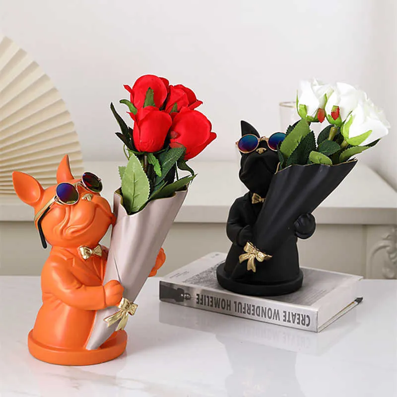 Decorative Objects Figurines Resin Sculpture Flower Vase for Table Decoration Dog Statue French Figurine with Home Animal Y23