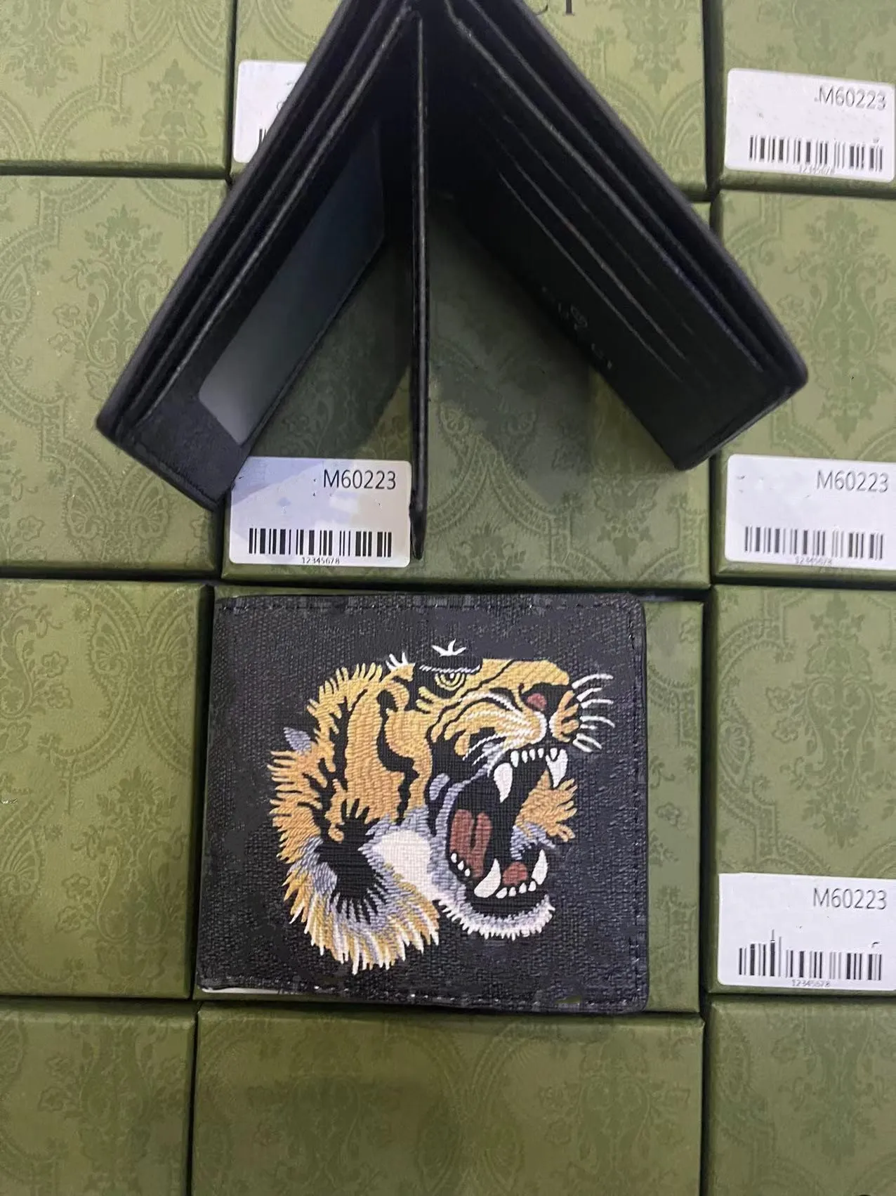 Ultra hög kvalitet märkesdjur plånbok 6 färg orm tiger bee plånbok med box läder visitkortshållare 011