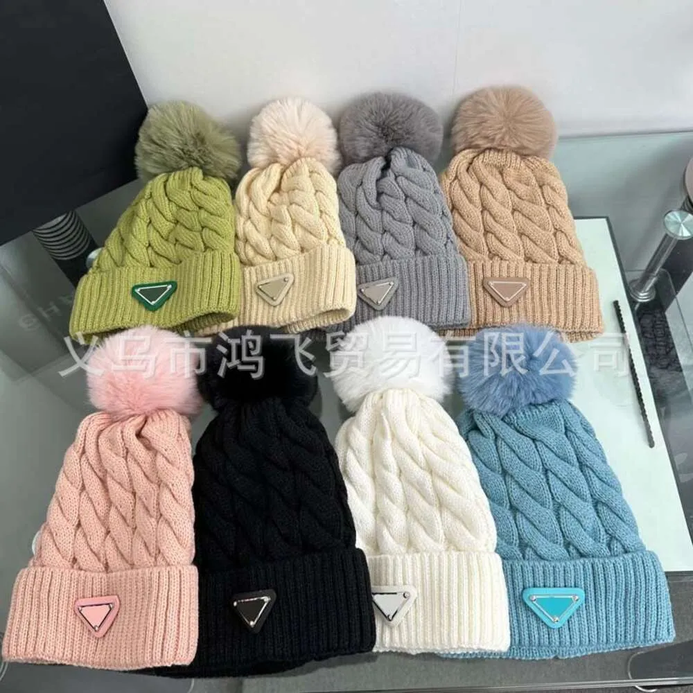 Autumn and Winter New P Family Triangle Fried Dough Twists Söta koreanska dam Proof Sticking Children Warm Cold Hat