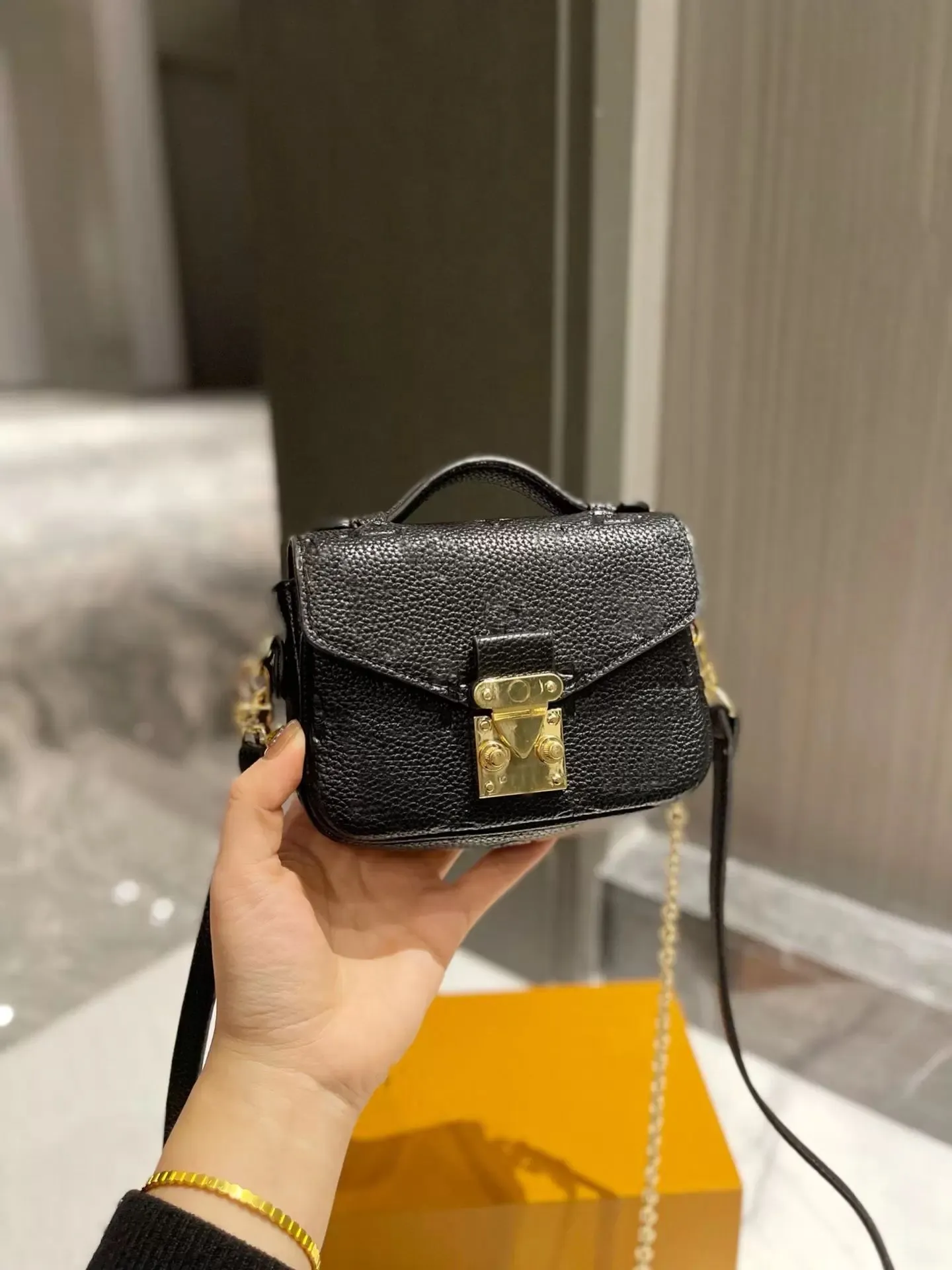 5-Colors Hot Selling Mini Shoulder Bags Designer Luxury Wallet Messenger Bag Ladies Daily Collocation Elegant Temperament 2023