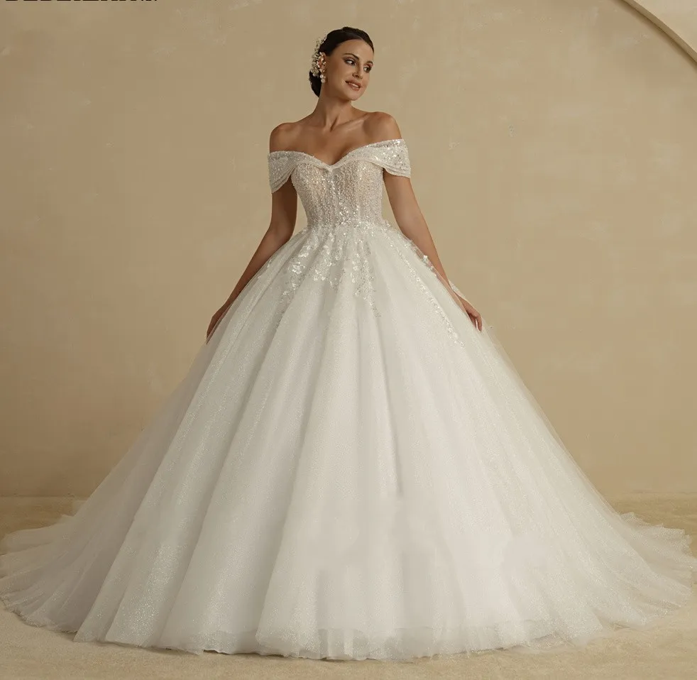 Abito da sposa avorio di lusso per la sposa con spalle scoperte senza maniche da donna Abiti da sposa glitterati Abito da ballo con perline Principessa Pricess Vestido De Novia Matrimonio 2023