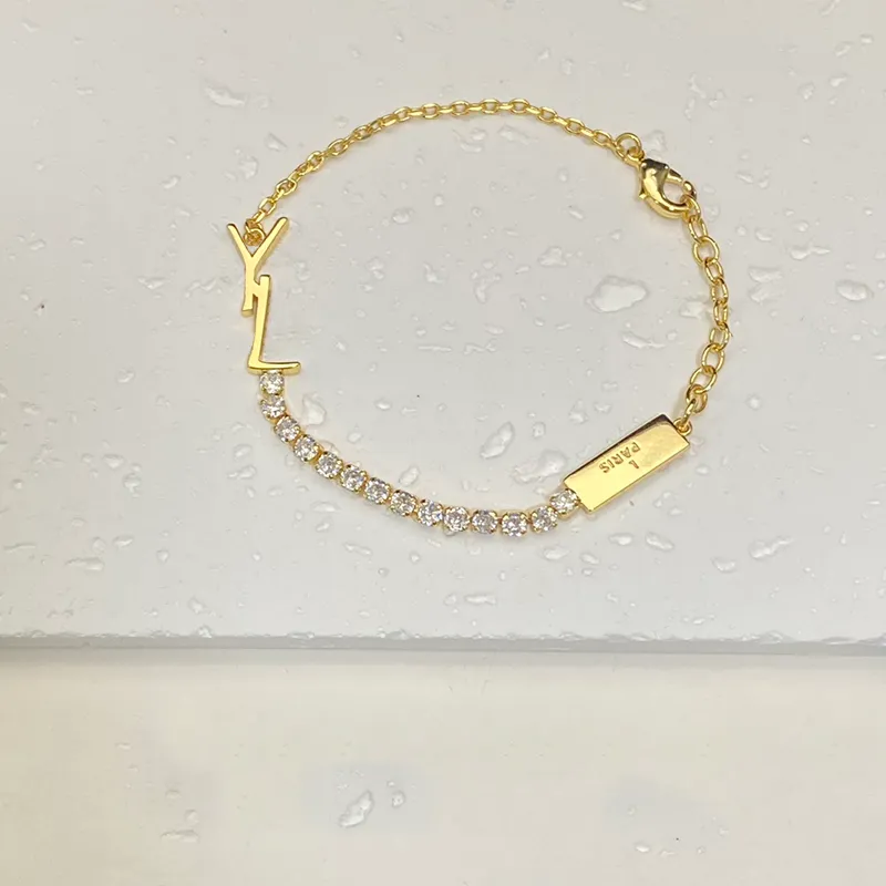 Luksusowy projektant elegancki złota srebrna bransoletka moda damska wąska litera wisiorek bransoletka biżuteria