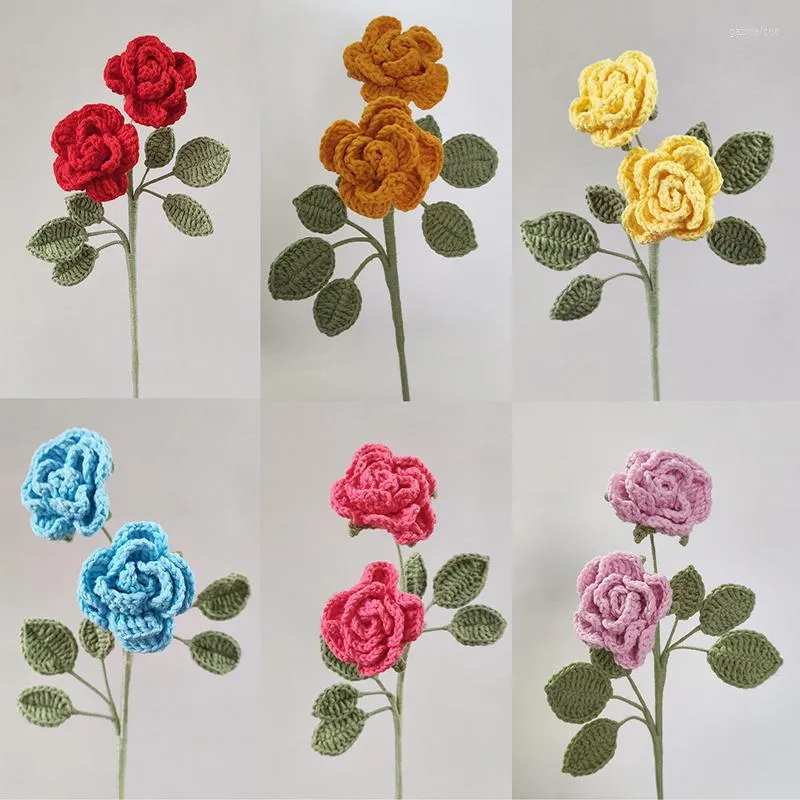 Dekorativa blommor handstickade bukett rose konstgjorda falska blomma bröllopsdekorationer handvävda hembord dekorera alla hjärtans dag