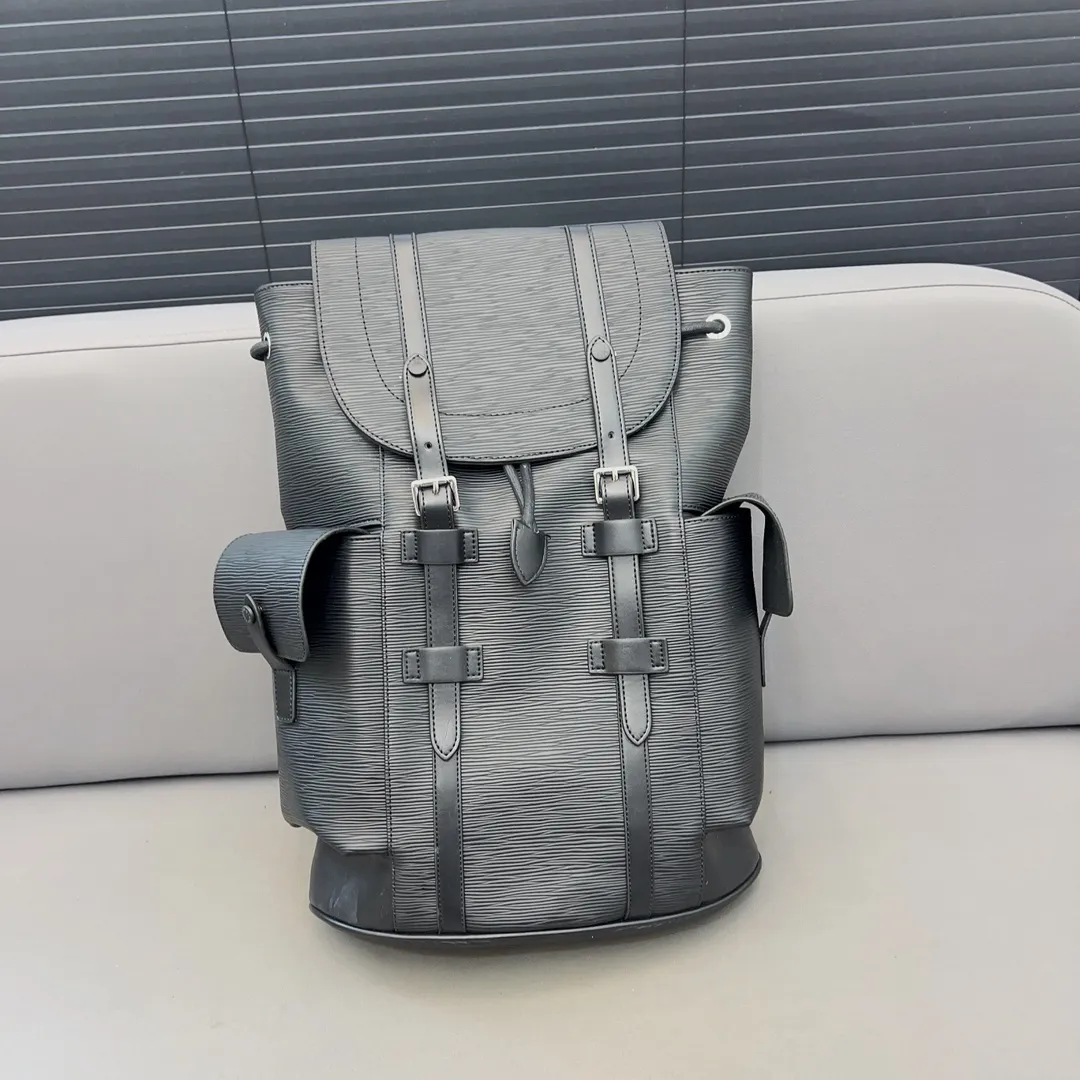 23SS Men's Luxury Designer Backpack Back Back Ripple Backpack Men's Computer Bag Bag Back de última geração Mochila ao ar livre 43cm