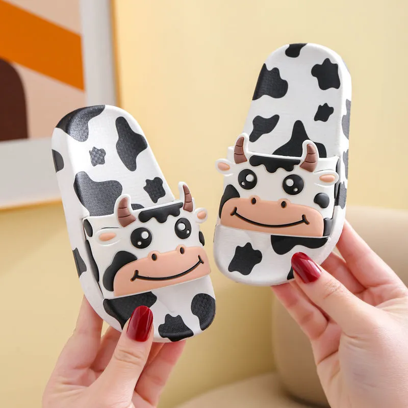 Slipper Feerldi Dzieci Slipper Cow Animal Cartoon Buty dla dzieci Najwyższa jakość Flip Flip Flop Piękny mały krowa mleczna w pomieszczenia miękkie kapcie 230417