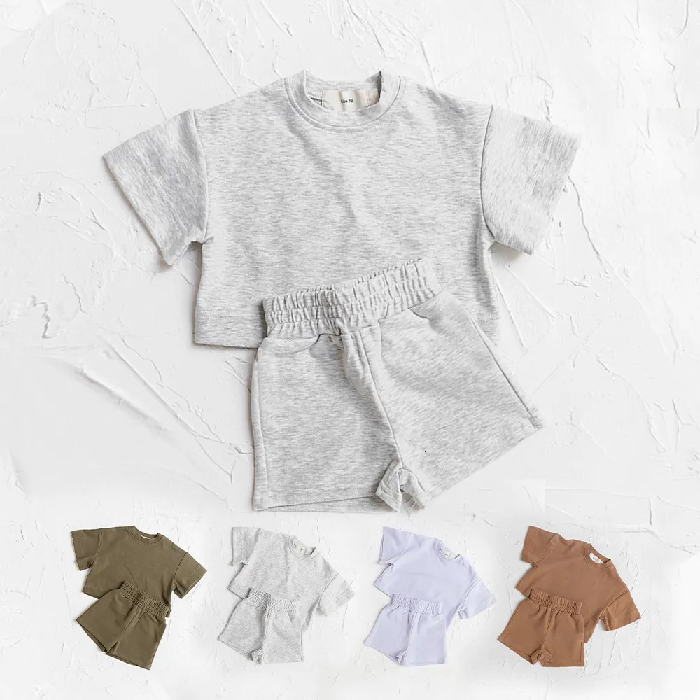 Ensembles de vêtements d'été bébé vêtements décontractés ensemble enfants doux couleur unie décontracté à manches courtes t-shirt shorts enfants filles garçons tenues fille vêtements 230418