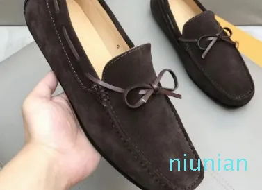 Män casual leatheat utsmyckade läder loafers klänning ity gommino kör loafer äkta läder non-halp drive slitage 38-44