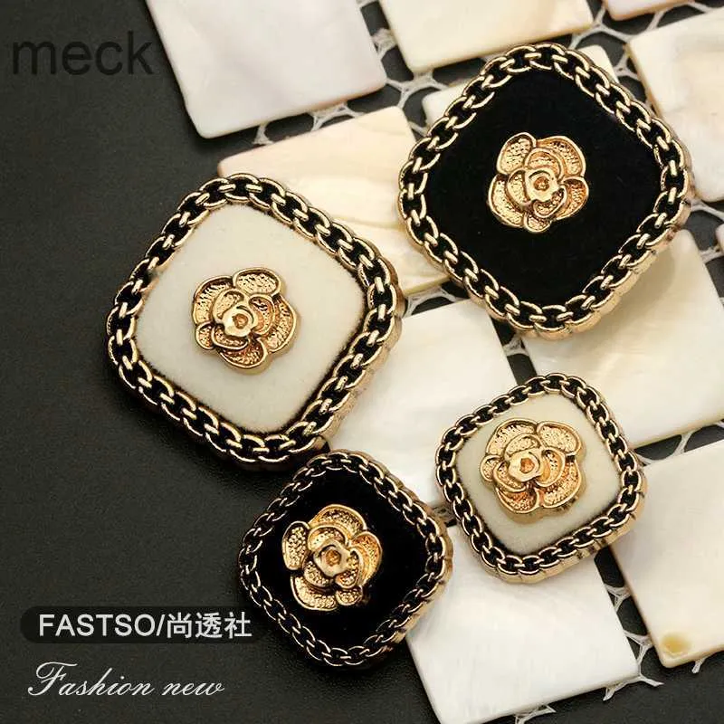 Button Hair Clips Barrettes 6PCS Metal Gold Flower Square Buttons for Clothing Fashion Coat Luxury Vintage Wind Sweater Cardigan Sewing Buttons Accessories