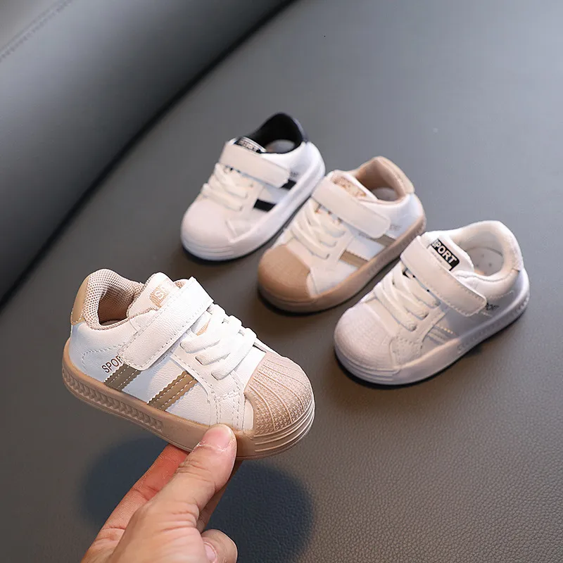 Sneakers Fashion Striped Baby Sneakers Soft Bottom Sprot Shoes for Boy Girls Nonslip Toddler Baby Casual Flats Outdoor Kids Shoes Spring 230417